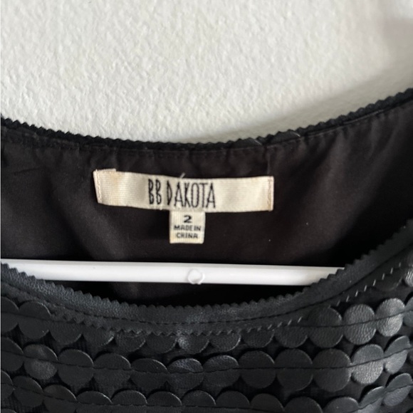 BB Dakota Dress - Picture 3 of 4